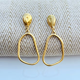 VINTAGE EARRINGS